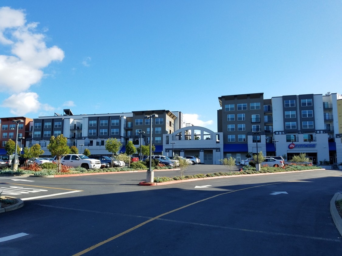 Primary Photo - 8400 Oceanview Terrace