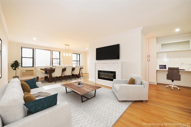 Foto del edificio - 6 Birchwood Ct