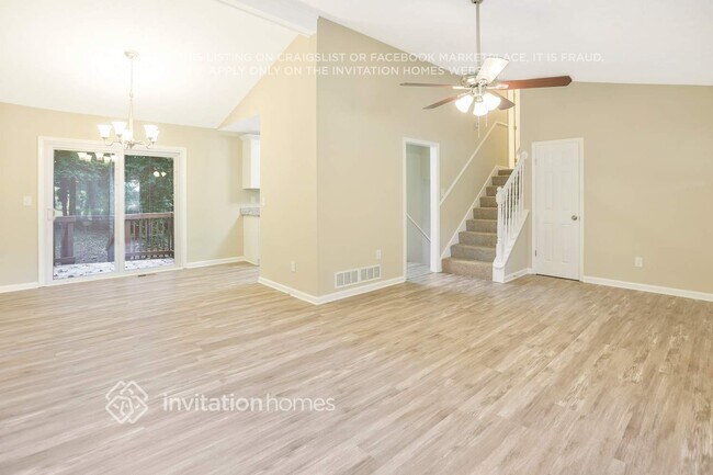 Foto del edificio - 8952 Saddlewood Dr