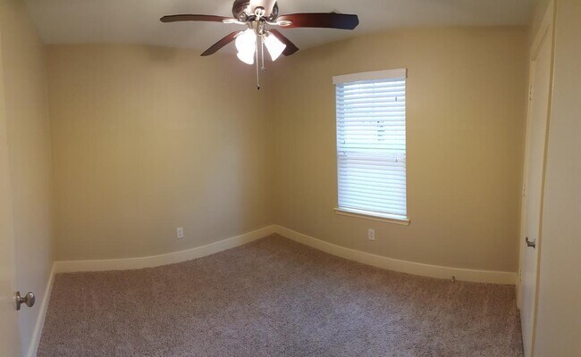 Foto del edificio - Hailey's Manor