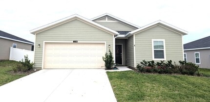 Building Photo - 12568 NW 138th Dr