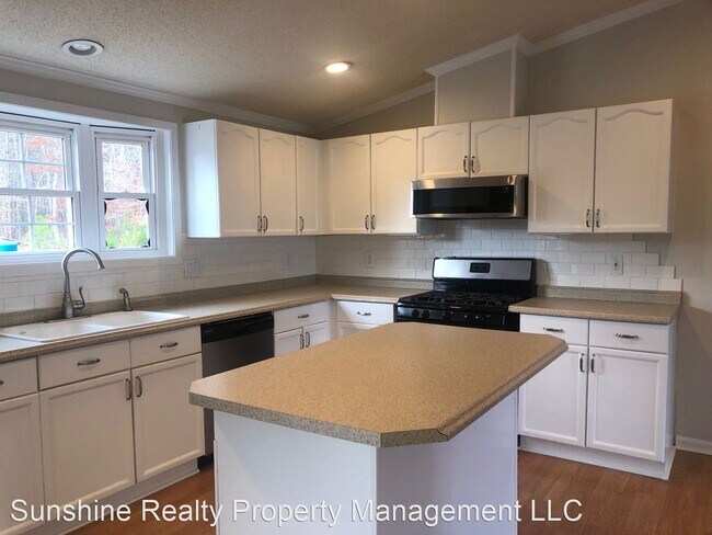 Building Photo - 3 br, 2 bath House - 775 Jim Moody Rd