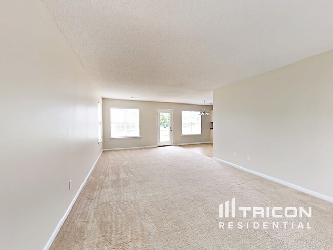 Building Photo - 10313 Cannarti Dr