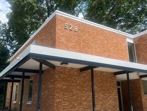 Building Photo - 528 Wade Ave