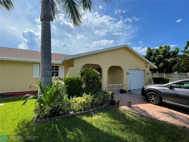 Foto del edificio - 893 Prairie Rd