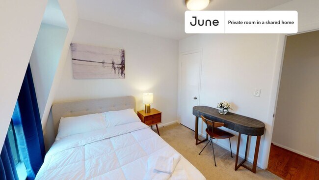 Foto del edificio - Room in Shared 5 bed/2 bath home in Logan Circle