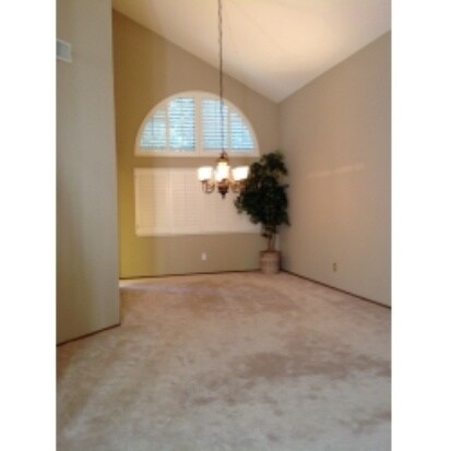 Foto del edificio - 4621 Country Hills Dr