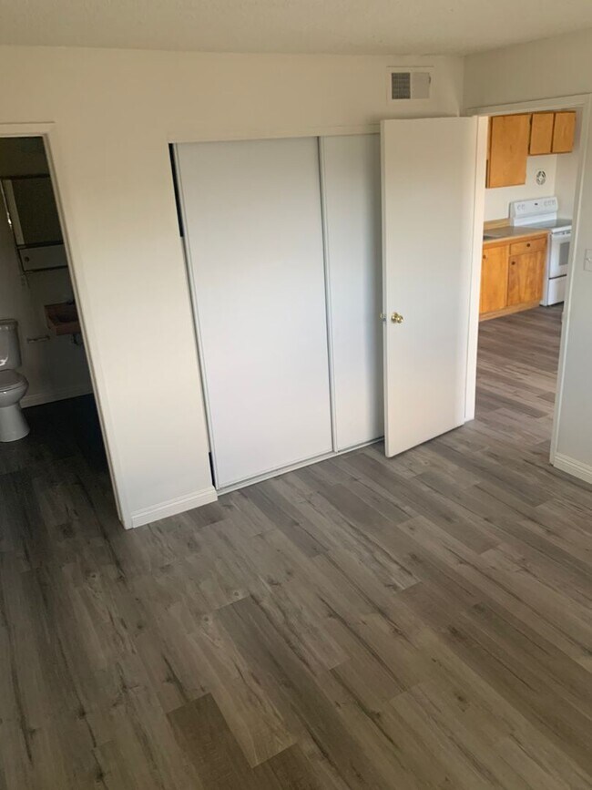 Foto del edificio - 3718 Hazelwood St
