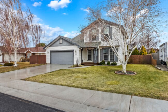 Foto del edificio - 624 Greentree Way