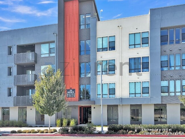 Building Photo - 3893 Quantum Dr