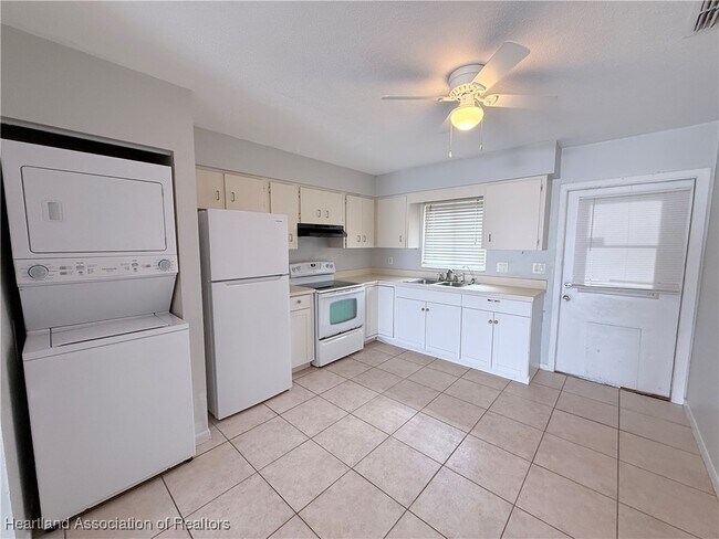 Foto del edificio - 3001 Villa Rd