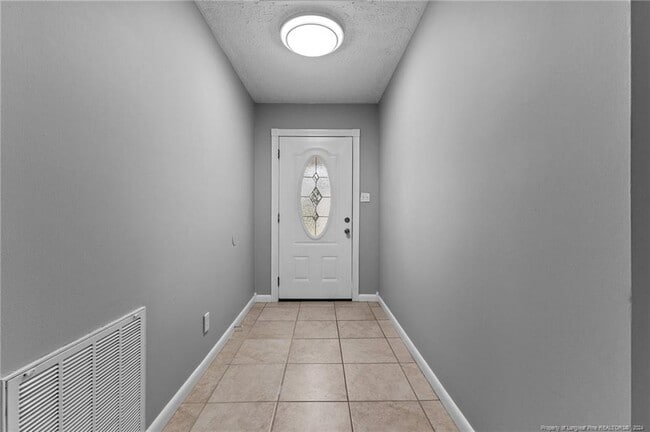 Building Photo - 3079 Cricket Rd