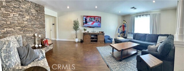Foto del edificio - 1349 Beech Hill Ave