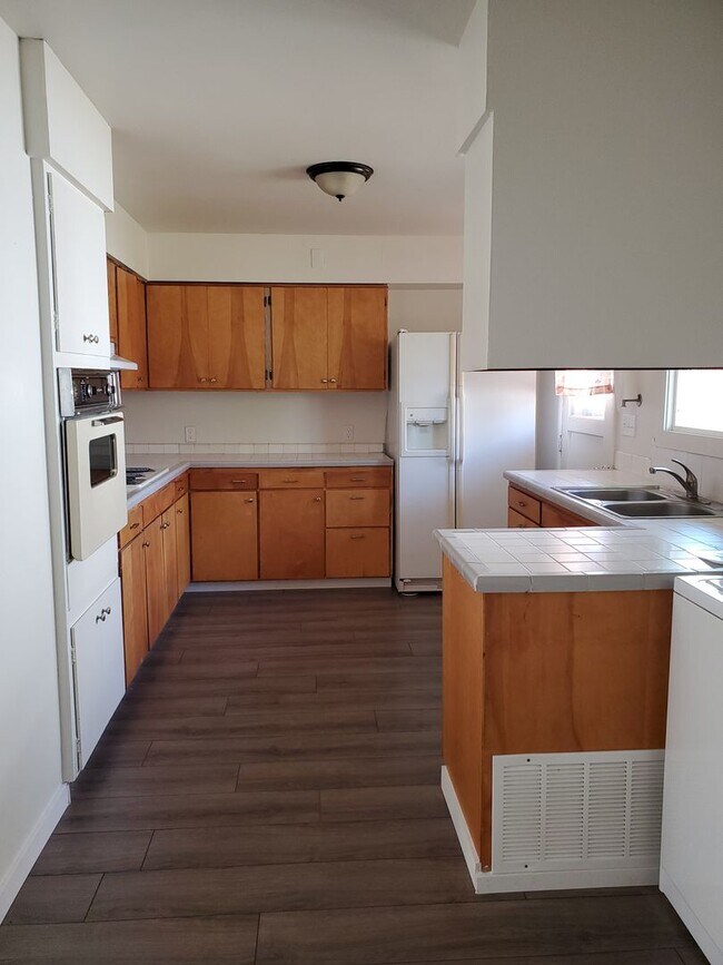 Foto del edificio - 1928 9th Ave