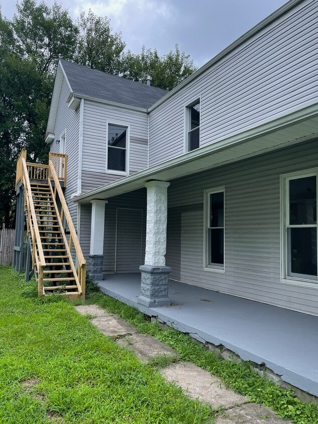 Photo - 608 E 8th St (New Albany, IN)