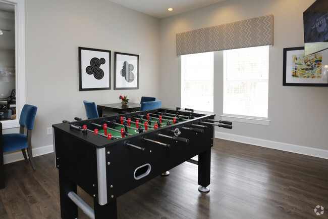 Game Room - Astoria Apartment Homes