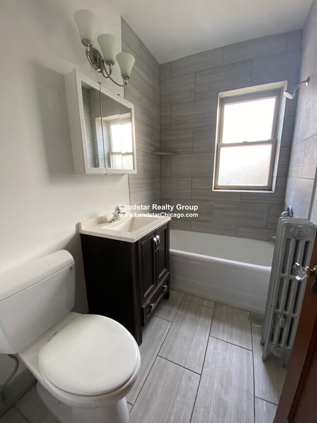 Foto del edificio - 5238 N Rockwell St