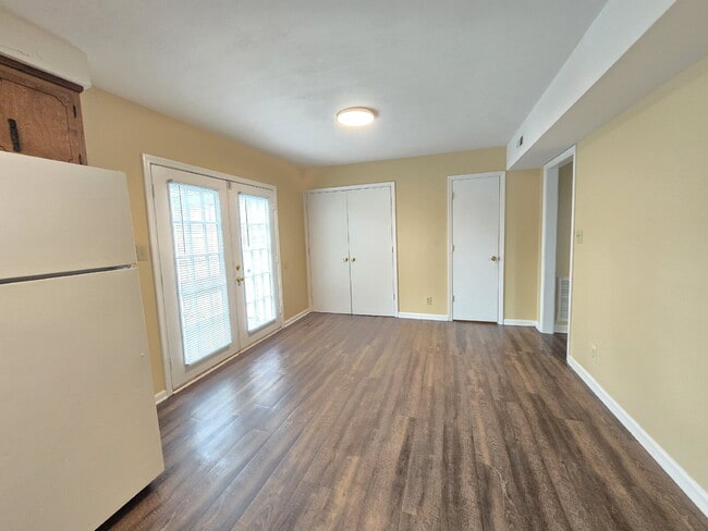 Foto del edificio - 351-6 PEABODY DR, CLARKSVILLE, TN 370742