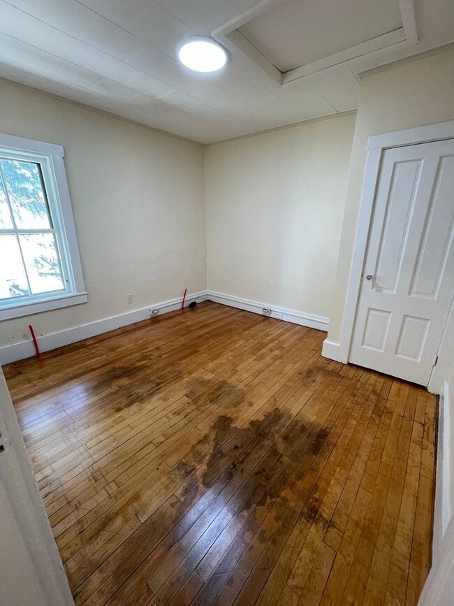 Building Photo - 57 N Willard St