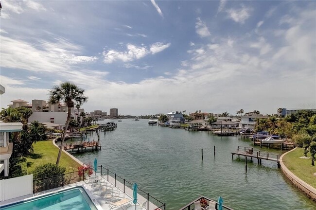 Building Photo - 298 Skiff Point