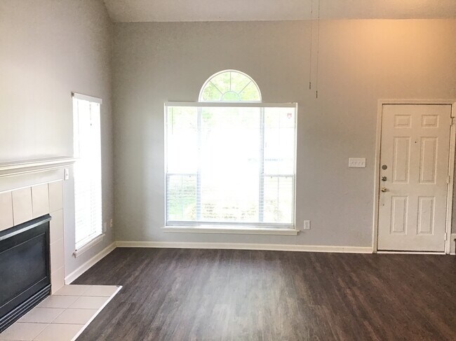 Foto del edificio - 11828 Song Sparrow Lane