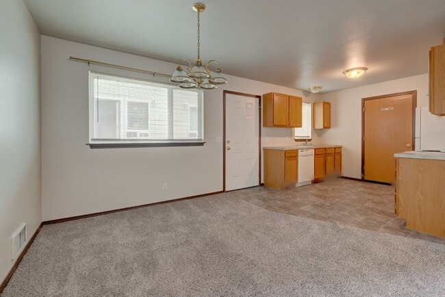 Building Photo - 1445 NW Elwha St