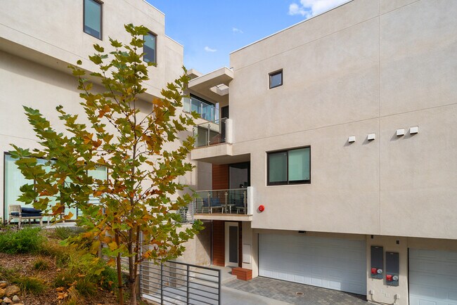 Foto del edificio - 2889 B St