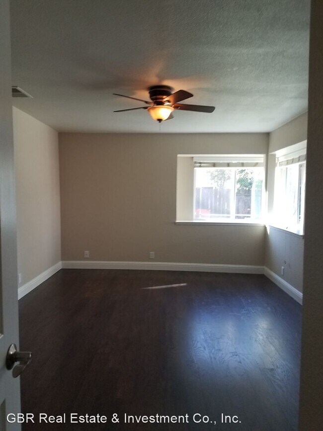 Foto del edificio - 3 br, 2 bath House - 1116 Oak Ridge Drive