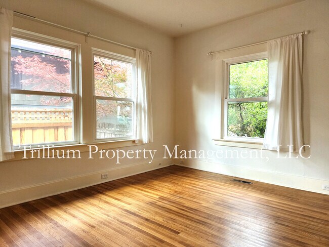 Foto del edificio - 4542 NE 32nd Pl