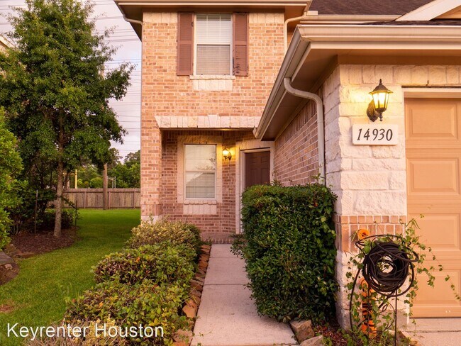 Foto del edificio - 4 br, 2.5 bath House - 14930 Berncrest Lane