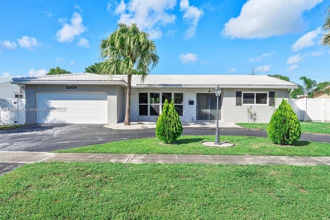 Foto del edificio - 4309 Jackson St