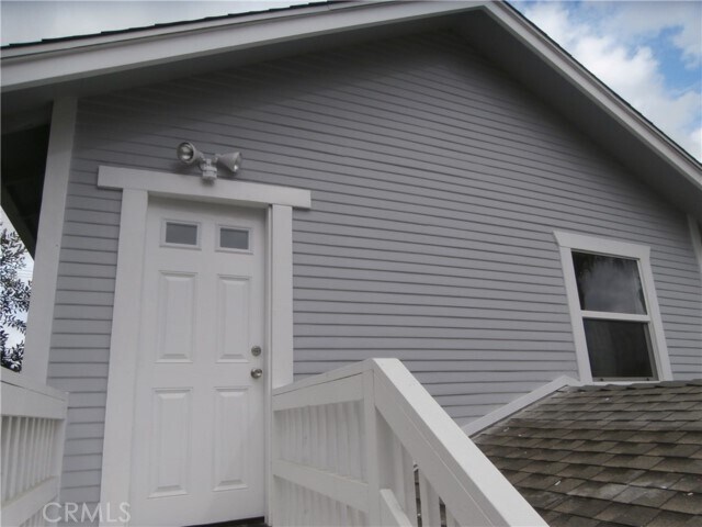 Primary Photo - 933 10th St