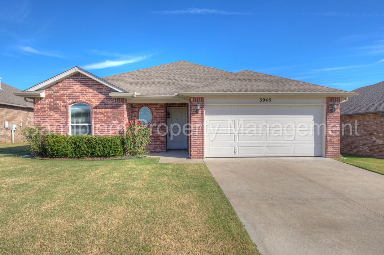 Foto principal - FOR LEASE | Broken Arrow | 3 Bed, 2 Bath H...