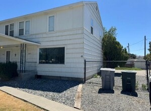 Building Photo - 1005 Benham St
