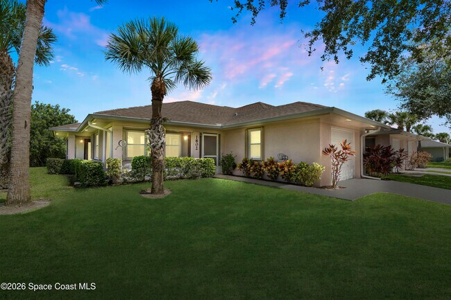 Building Photo - 1802 E Sanderling Ln