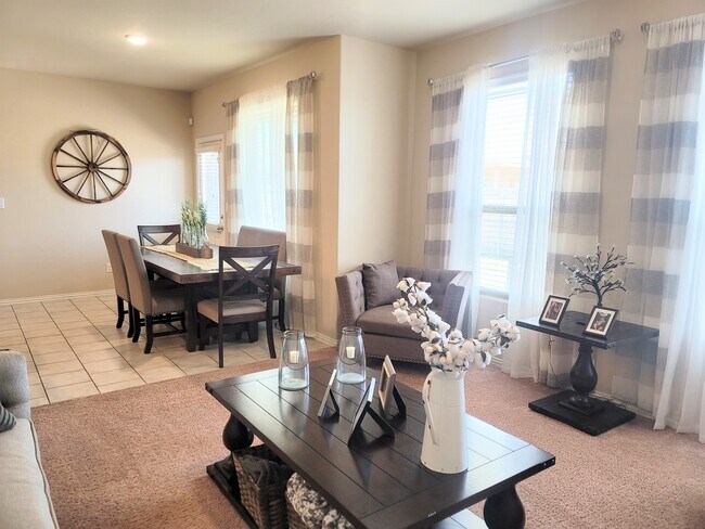 Foto del edificio - 7208 Brooks Ranch Rd