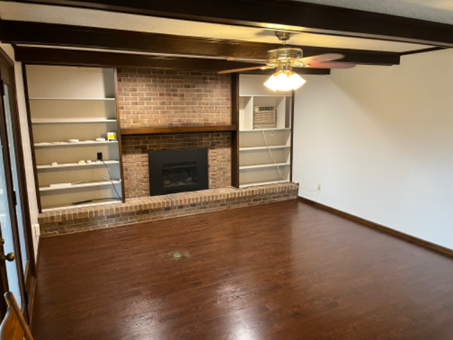 Building Photo - 4177 US-6