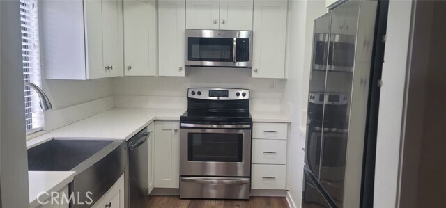 Foto del edificio - 8633 Portola Ct