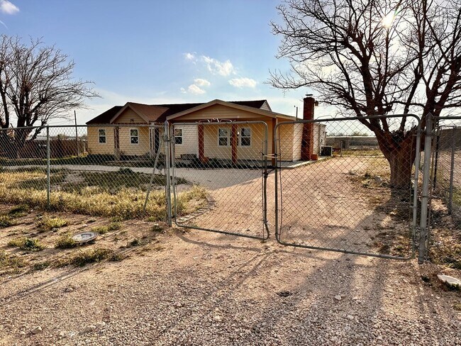 Foto del edificio - 2621 N Vega Ave