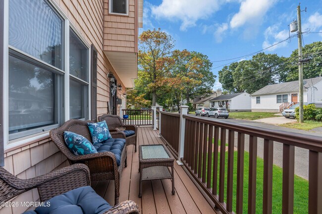 Foto del edificio - 11 Luppatatong Ave