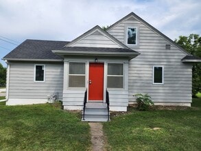 Building Photo - 401 S Attica Rd