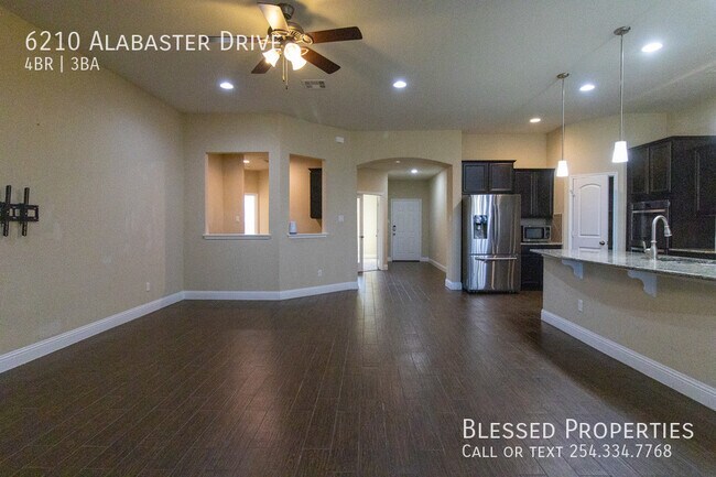 Building Photo - 6210 Alabaster Dr