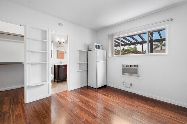 Foto del edificio - 1724 Abbot Kinney Blvd