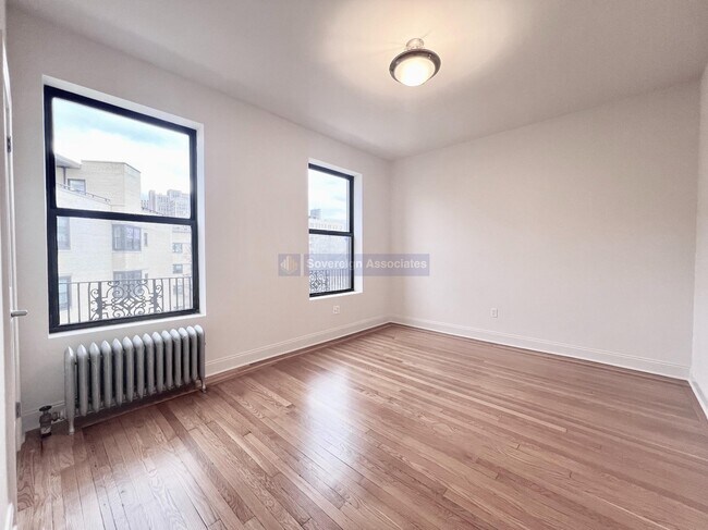Foto del edificio - 652 West 163rd Street