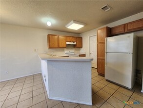 Building Photo - 3014 Green Mountain Dr