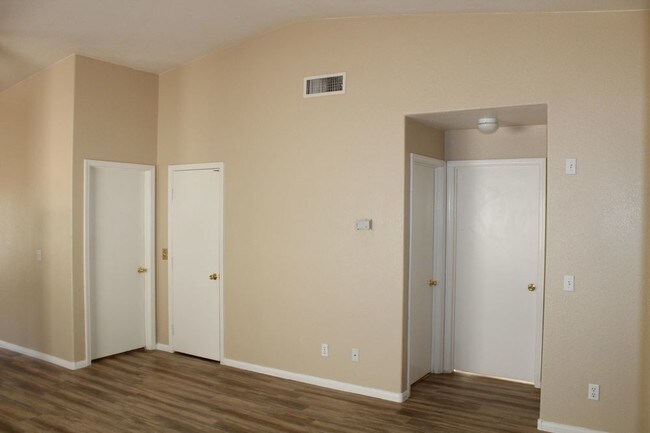 Building Photo - 7564 Durham Hall Ave