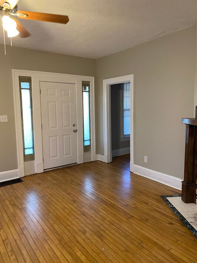 Photo - 486 Price Rd House