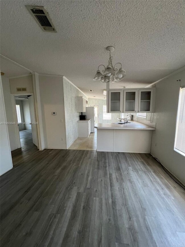 Building Photo - 22966 Seaspray Pl