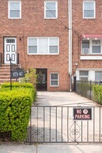 Building Photo - 179-47 Eveleth Rd