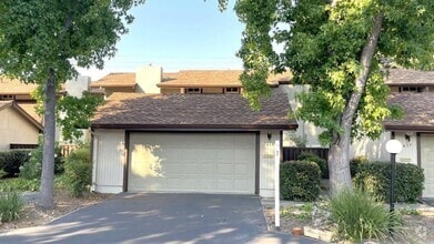 Building Photo - 1613 Countrywood Ct